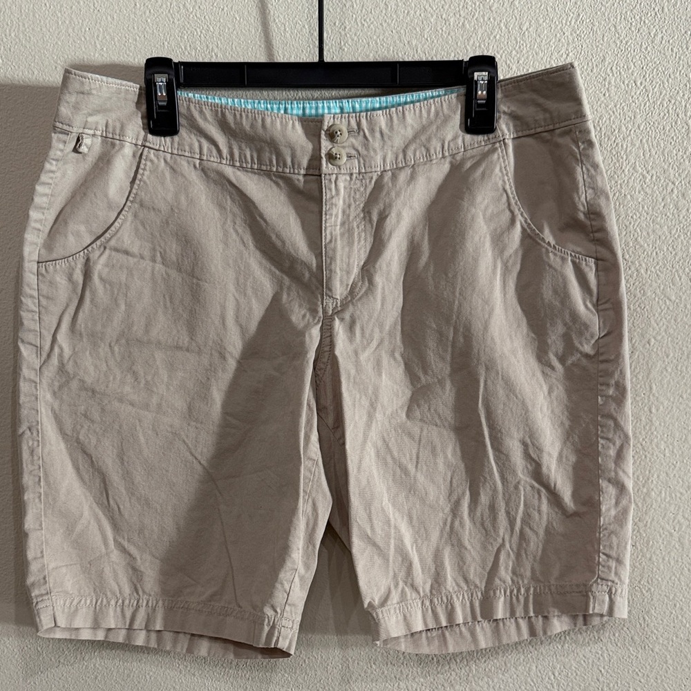 Columbia Women's Tan Omni Shade size 12